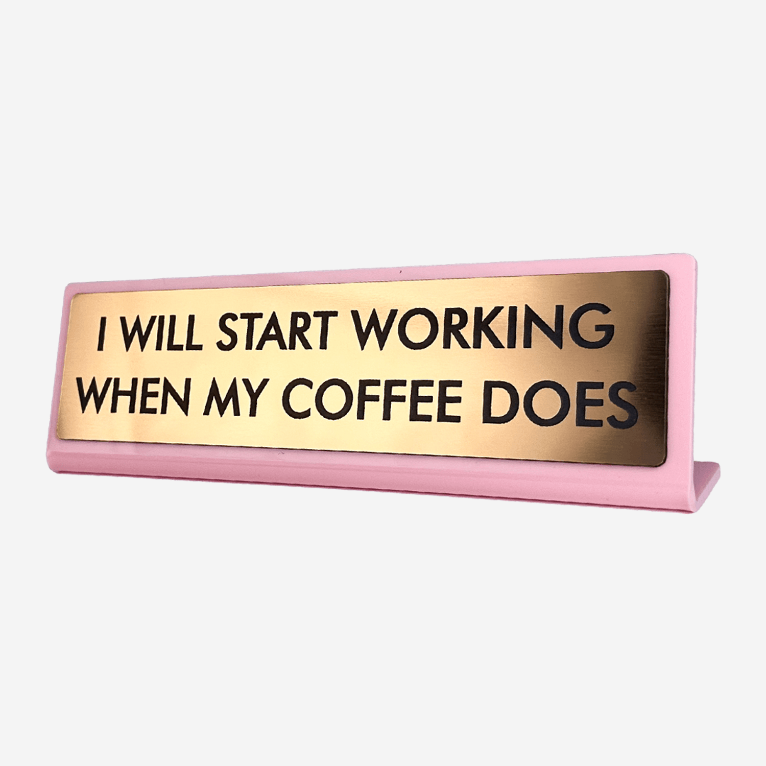 Start Working Kontorskilt det perfekte skiltet for alle B-mennesker ssom trenger litt ekstra motivasjon (og kaffe!) før dagen starter. En morsom detalj for arbeidsplassen.